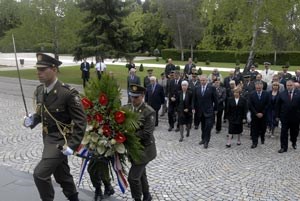 Slika topvijesti/godina_2009/lipanj/new folder/vladazid.jpg